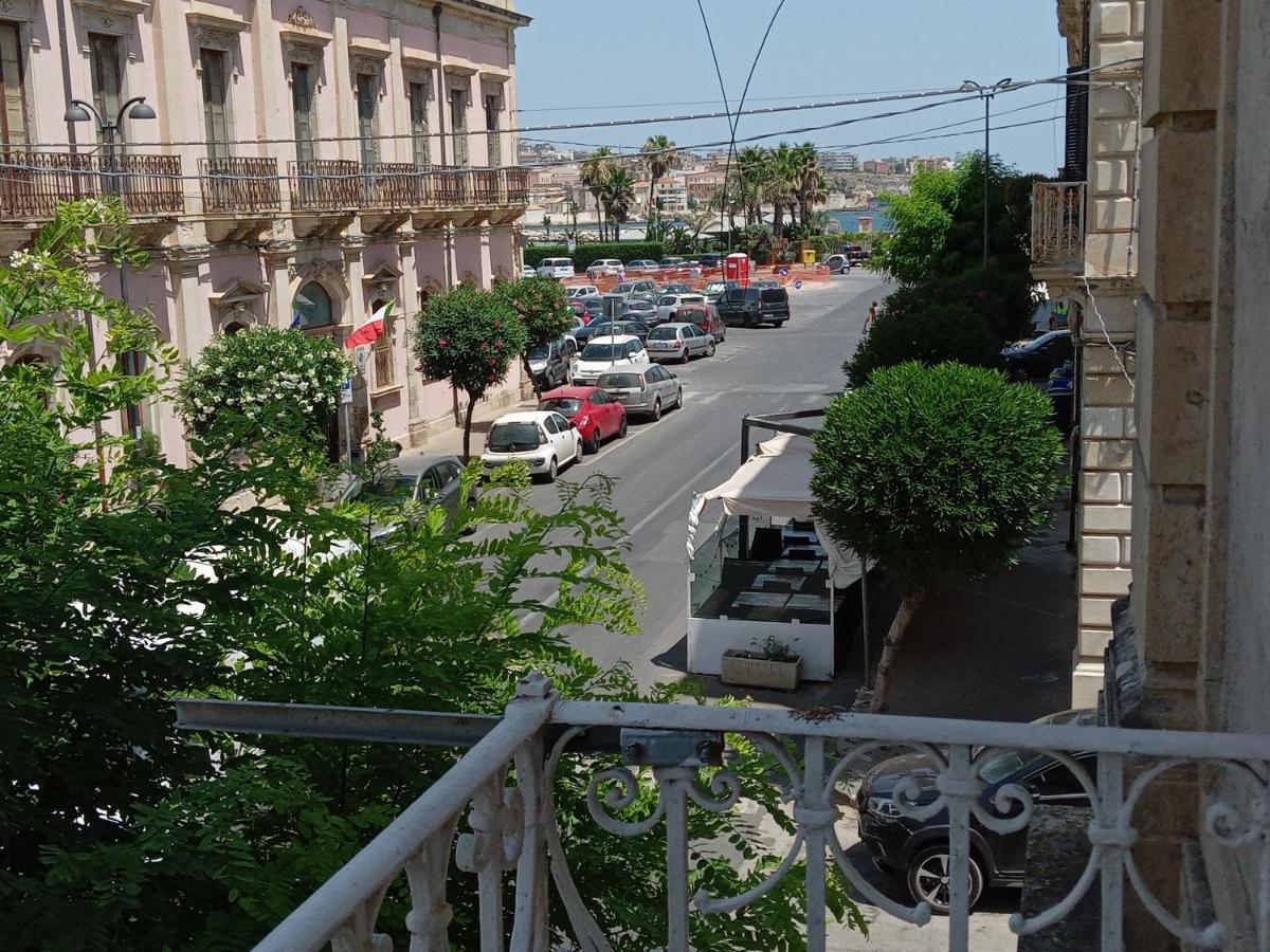 Columna Domus Apartment Syracuse Bagian luar foto